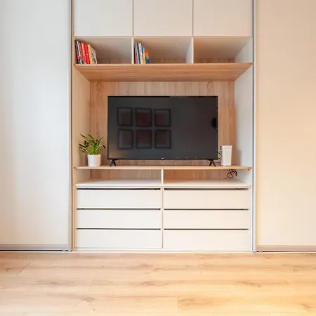 דירה Stylish 1br - Local Market Vibes - Ac - Pool Walk