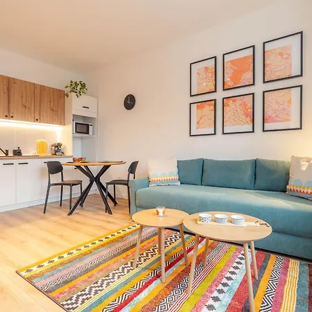 Stylish 1br - Local Market Vibes - Ac - Pool Walk דירה *